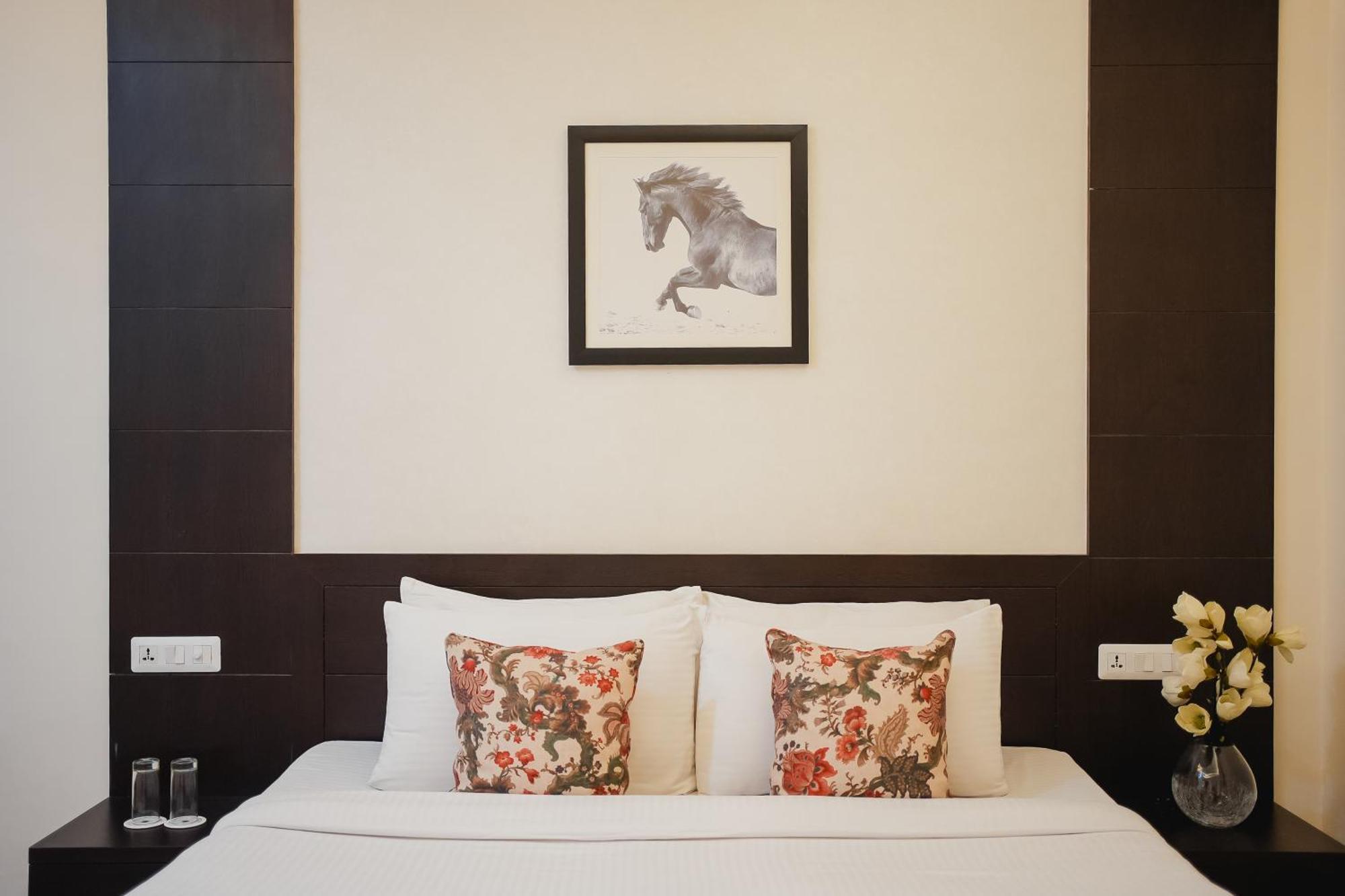 Silver Leaf Apartments Amritsar Eksteriør bilde